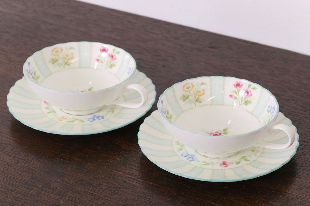 中古　ノリタケ(Noritake)　FLOROLA(フローローラ)　花柄　カップ&ソーサー2脚セット(洋食器)