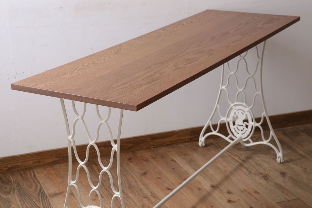 アンティーク家具　シンガーミシン オーク材天板!アンティークの鉄脚テーブル(ミシンテーブル、ミシン台)