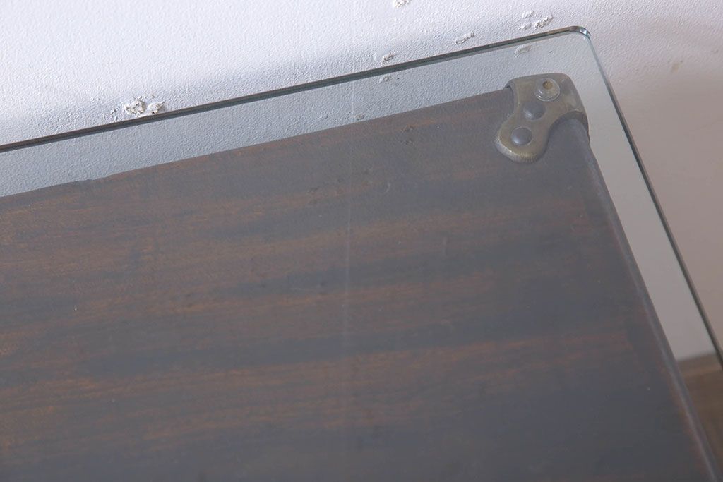 アンティーク雑貨　ビンテージ　ドイツ製　ガラス天板付き!木製トランクテーブル