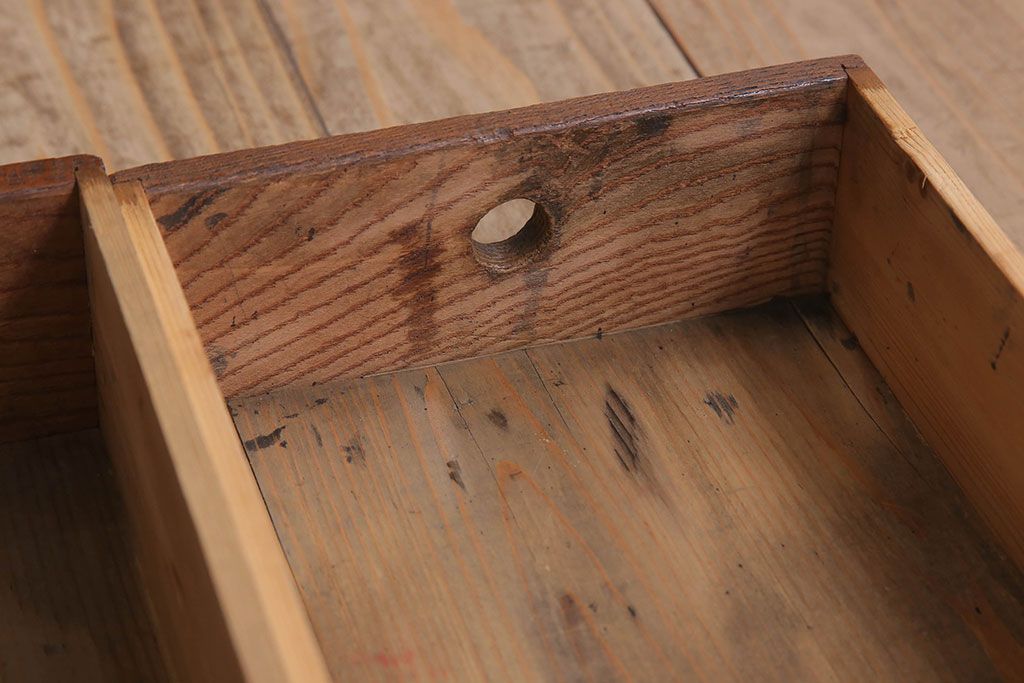 レトロ家具　昭和レトロ　総欅材　小さなかわいいアンティーク小引き出し
