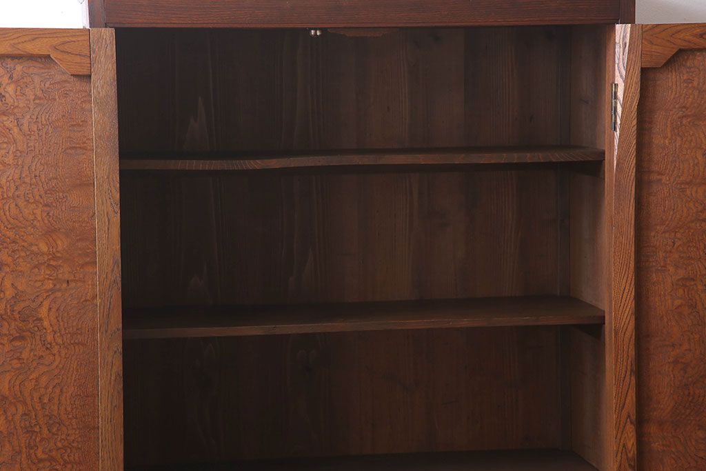 アンティーク家具　アンティーク　前面総欅　玉杢　無垢材製の最高級ブックケース(収納棚)