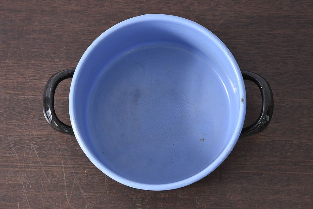 アンティーク雑貨　ヨーロッパビンテージ　ホーロー(琺瑯)　キャセロール鍋