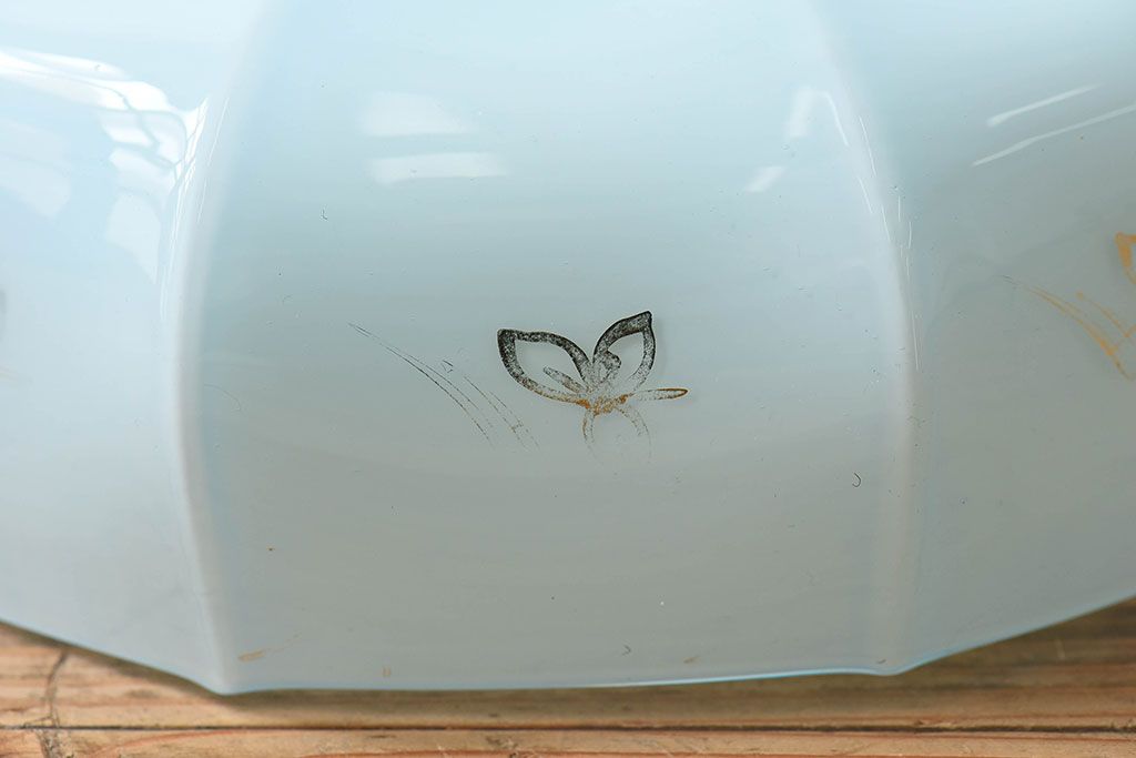 フランスアンティーク　レトロな被せガラスのペンダントライト
