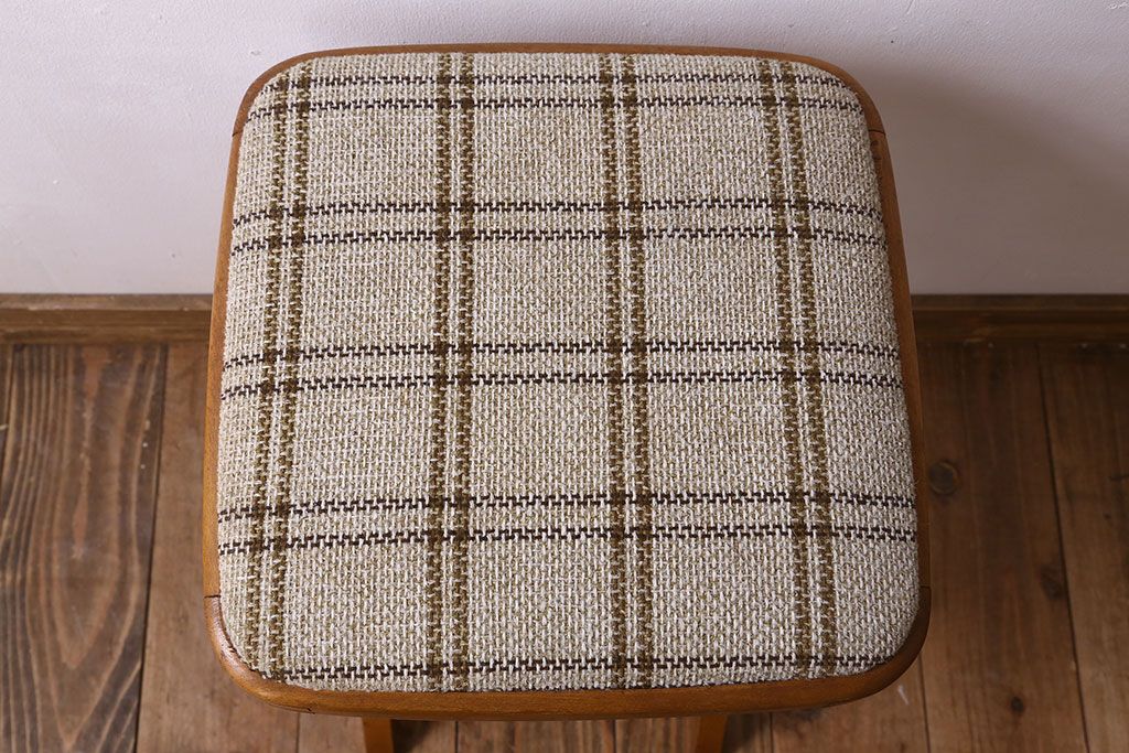 ヴィンテージ家具　英国ビンテージ　1970年　折りたたみ椅子(フォールディングスツール)(1)