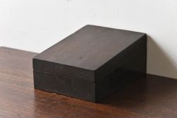 アンティーク雑貨　古民具・骨董　明治大正期　古い木製の台形型小物収納箱