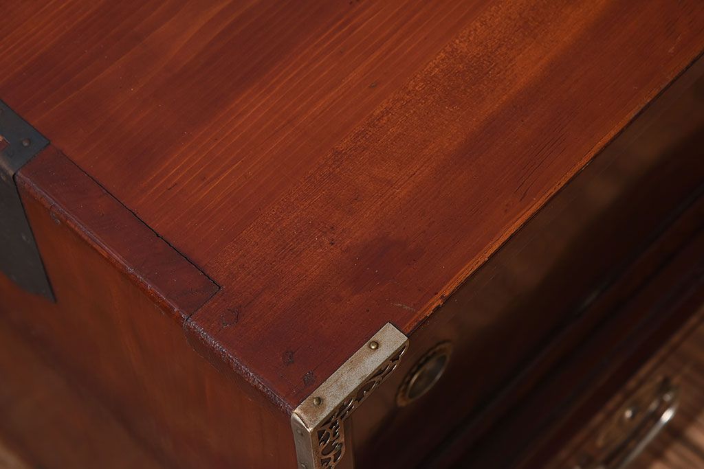 アンティーク家具　和モダン　欅玉杢材　漆塗り　古い衣装箪笥ローボード(2)