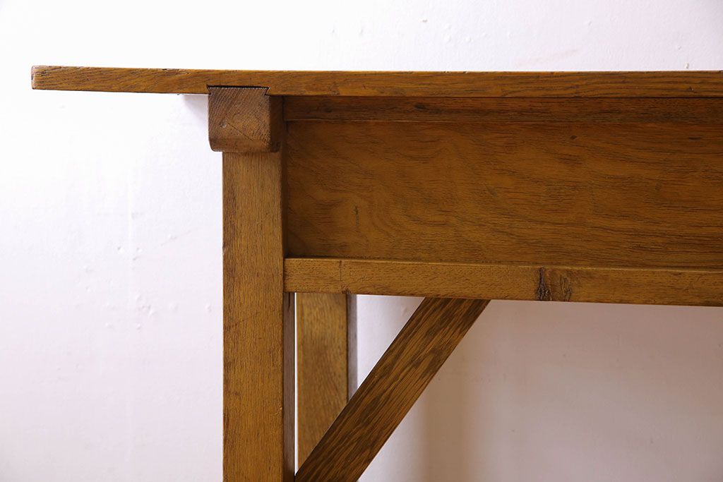 アンティーク家具　アンティーク　古いナラ材製のシンプルな横長作業台(テーブル)