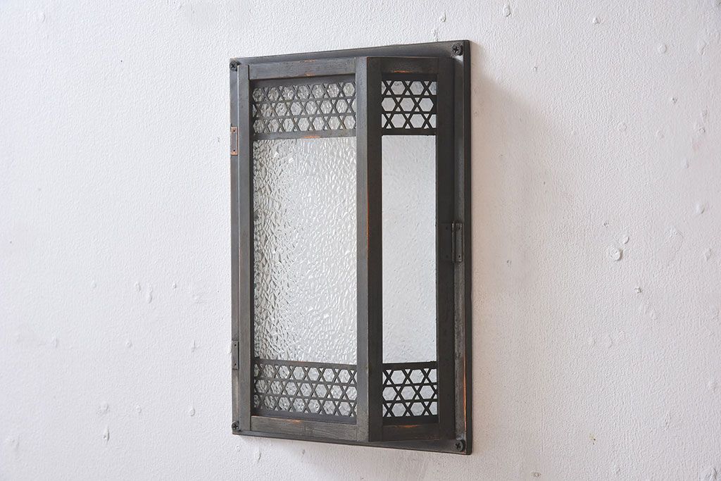 アンティーク　ダイヤガラス　レトロモダンな壁掛け照明カバー(2)