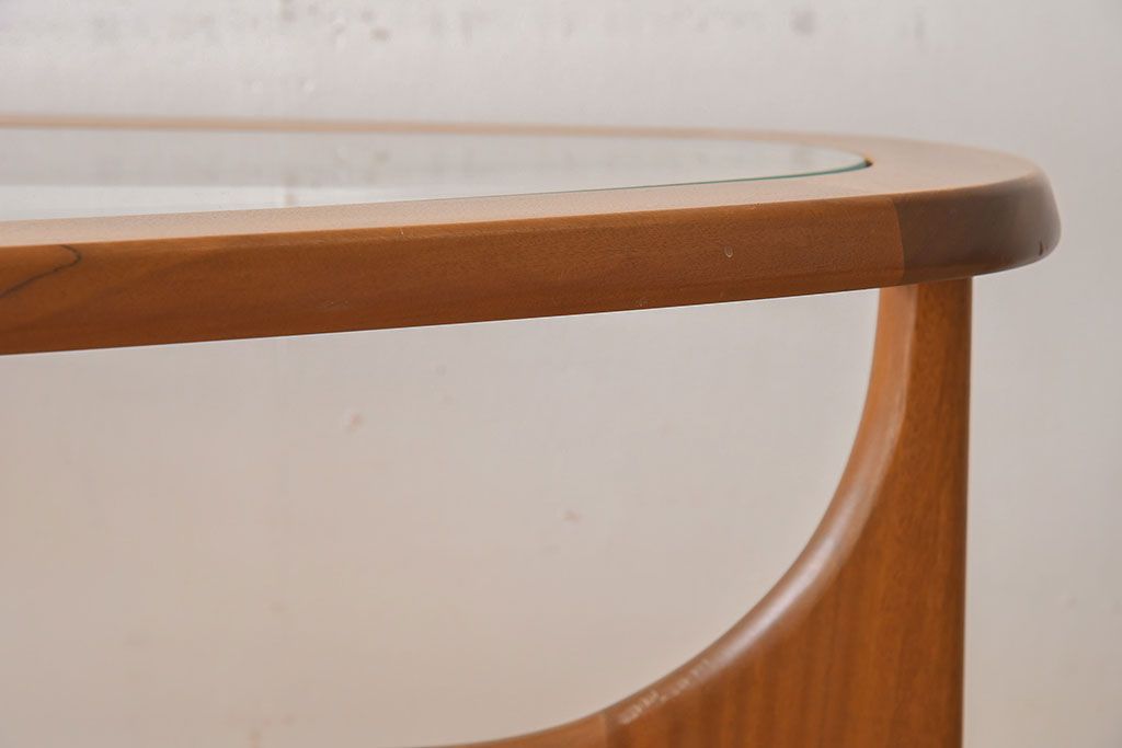 ヴィンテージ家具　北欧ビンテージ　変わり型　ガラストップセンターテーブル