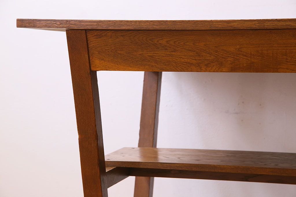 ヴィンテージ家具　和製アンティーク　ナラ材製　味わい深いビンテージの大きなダイニングテーブル(作業台)(2)