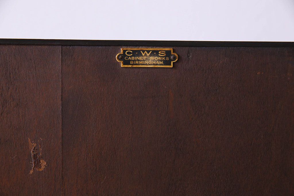 アンティーク家具　イギリスアンティーク　ステンドグラス入りの上品な本箱(ブックケース)