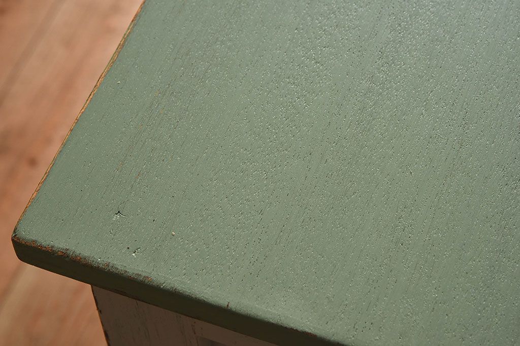 アンティーク家具　アンティークペイント　可愛らしい色合いの薄型片袖机(デスク、在宅ワーク、在宅用作業台、テーブル)