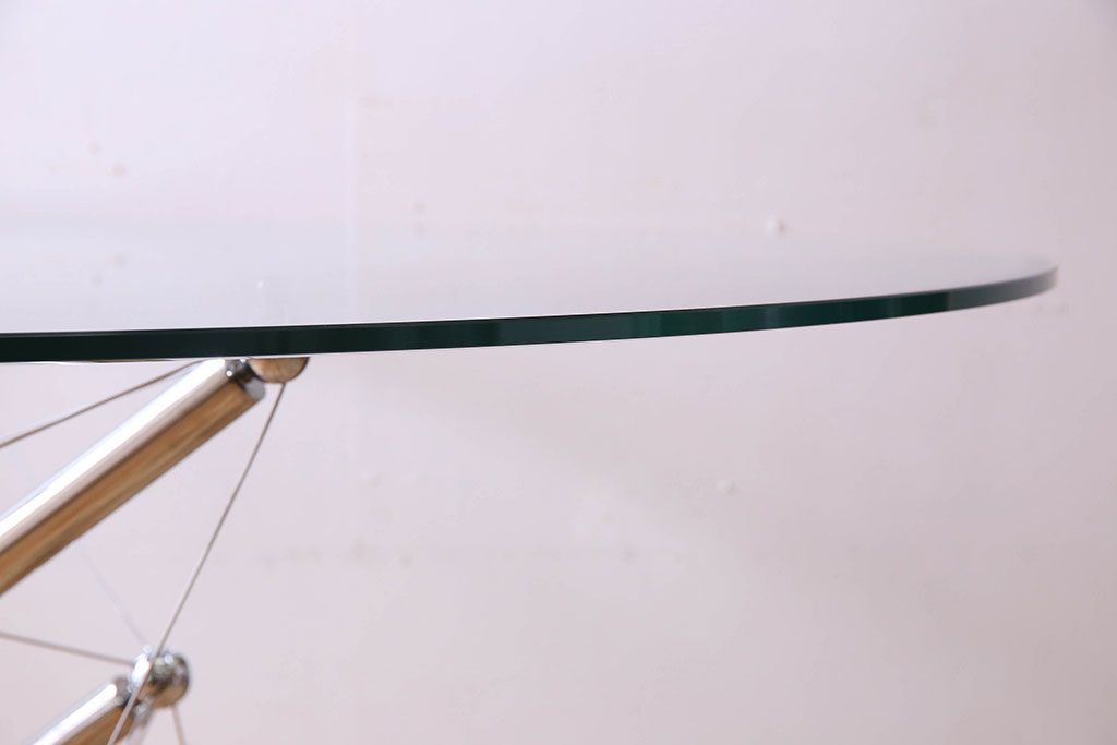 中古　Cassina(カッシーナ)製　714　ガラステーブル(センターテーブル、ダイニングテーブル)(定価約67万円)