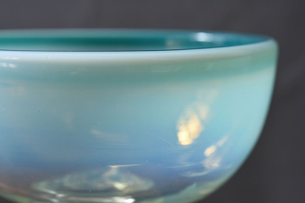 アンティーク雑貨　大正時代　青緑乳白暈し氷コップ(吹きガラス、和ガラス)(3)