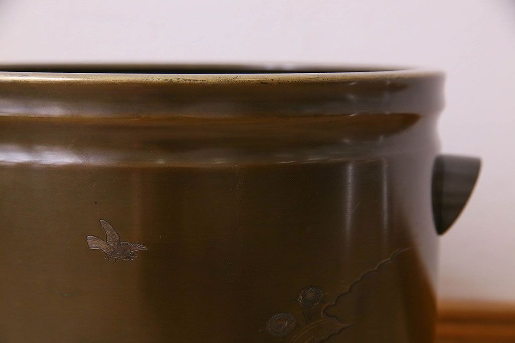 アンティーク雑貨　古民具・骨董　天巨銘　銀象嵌が美しい真鍮製火鉢(鉢カバー)(1)
