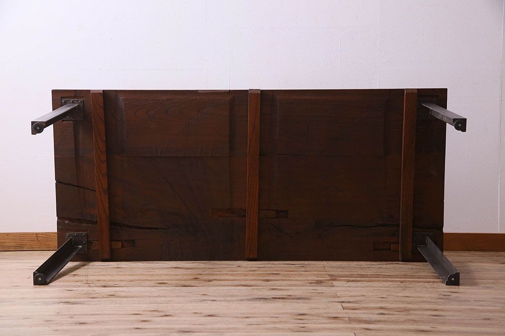 アンティーク家具　和製アンティーク　古材使用　欅材の鉄脚テーブル(作業台)(2)