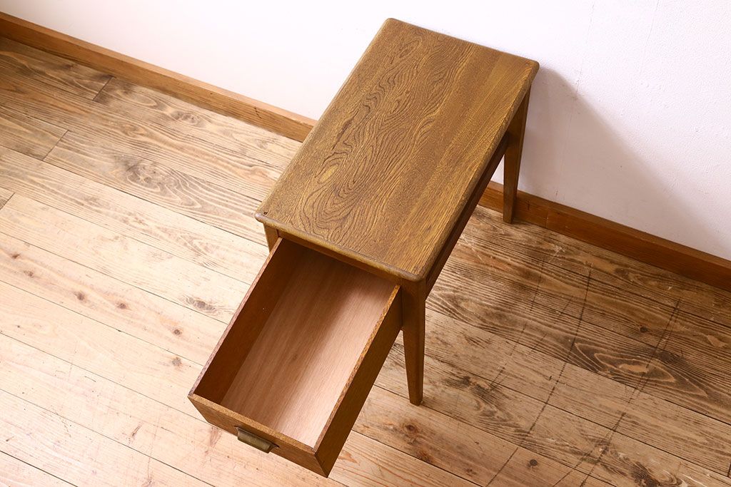 アンティーク雑貨　昭和レトロ　小さくて可愛らしいサイドテーブル(チェスト、小物収納)