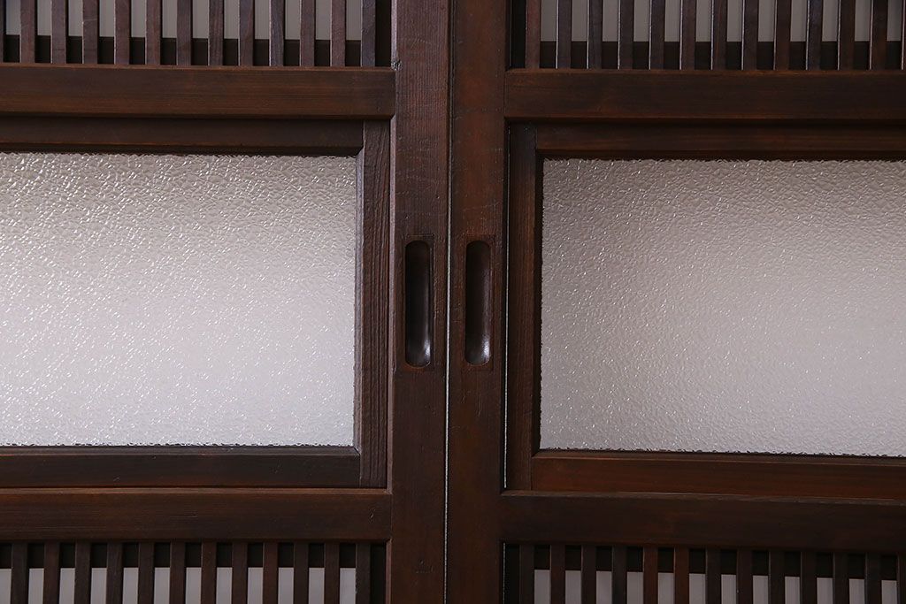 和製アンティーク　腰板ケヤキ材　モダンな格子戸(引き戸)2枚セット