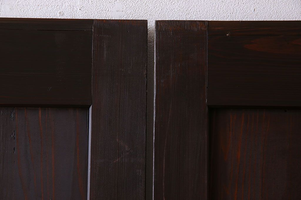 和製アンティーク　格子の帯がアクセントのシンプルな格子帯戸(引き戸、仕切り戸、建具)2枚組