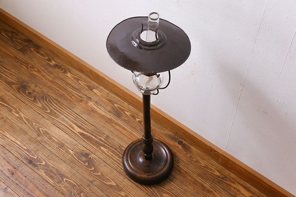 アンティーク雑貨　和製アンティーク　レトロな雰囲気漂うシンプルなオイルランプ(照明)