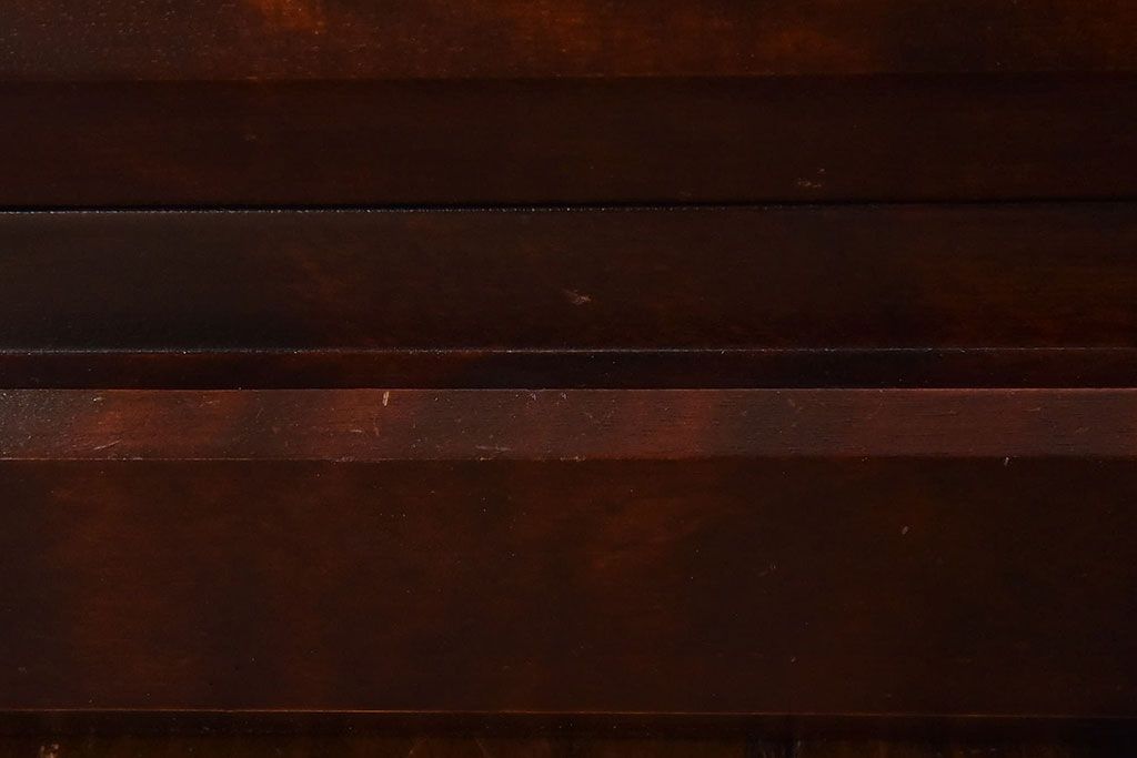中古　北海道民芸家具　絶版品　赤みがかった色合いが魅力的な小引き出し(整理箱、チェスト)(2)