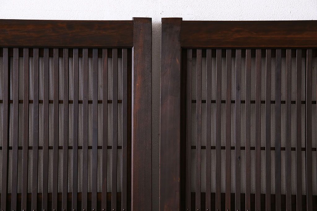 昭和期　腰板ケヤキ材　裏障子付き　上品な雰囲気漂うガラス帯格子戸(引き戸、建具)2枚セット(2)
