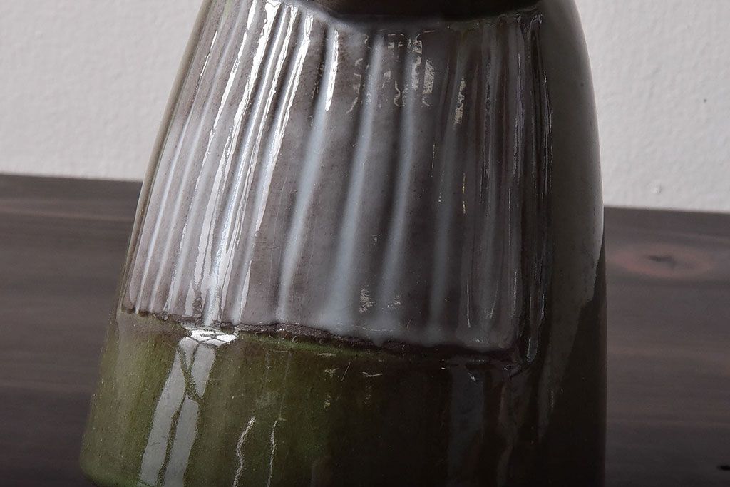 アンティーク雑貨　スウェーデン製　Gantofta Elsi Bourelius　ビンテージ花瓶