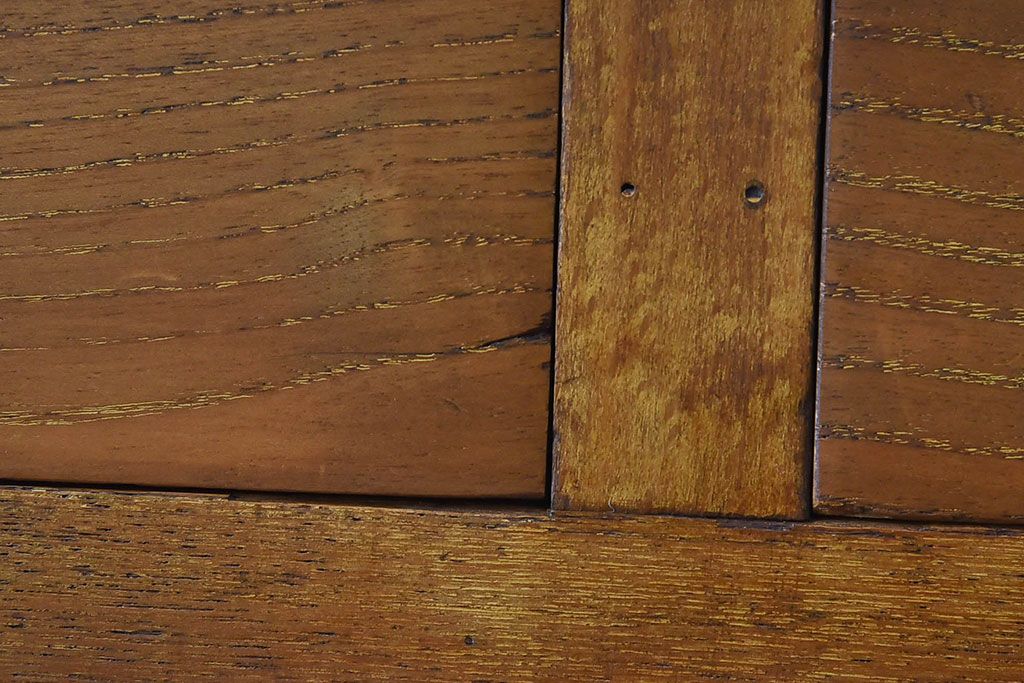 レトロ家具　昭和レトロ　木の質感が味わい深いナラ材の薄型デスク(片袖机、在宅ワーク、在宅用作業台、子供机)