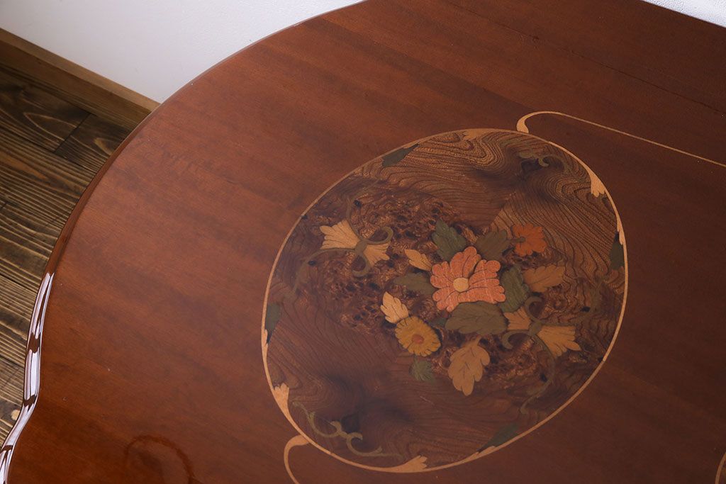 イタリア製　中古　ロココ様式象嵌入りダイニングテーブル(定価28万)