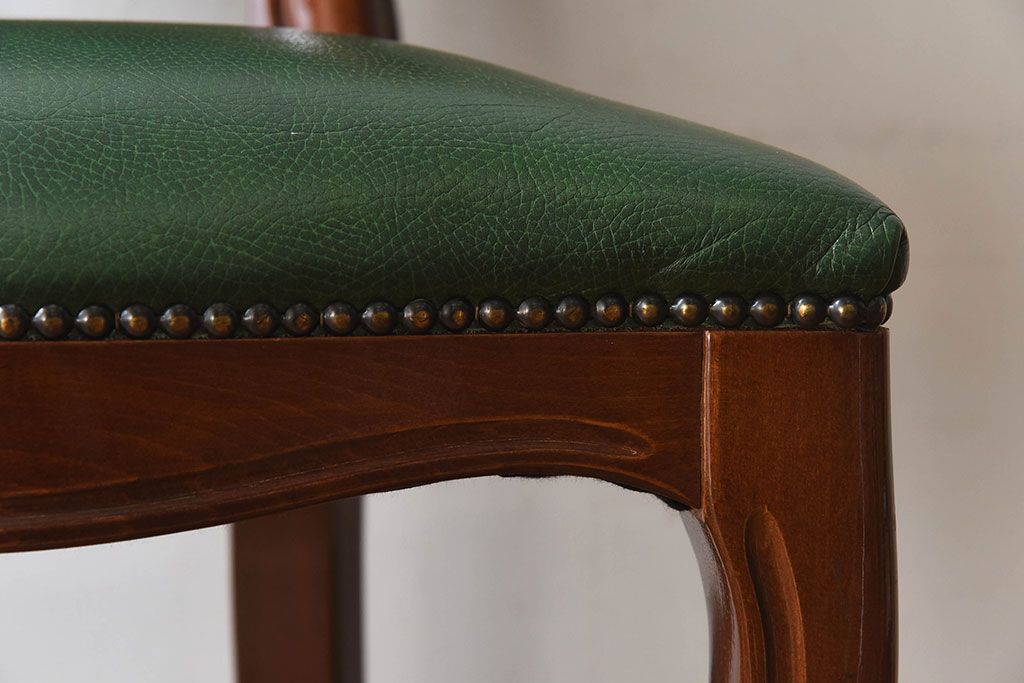 中古　フランス製　上品なデザインが魅力的な本革のチェア(椅子)(1)