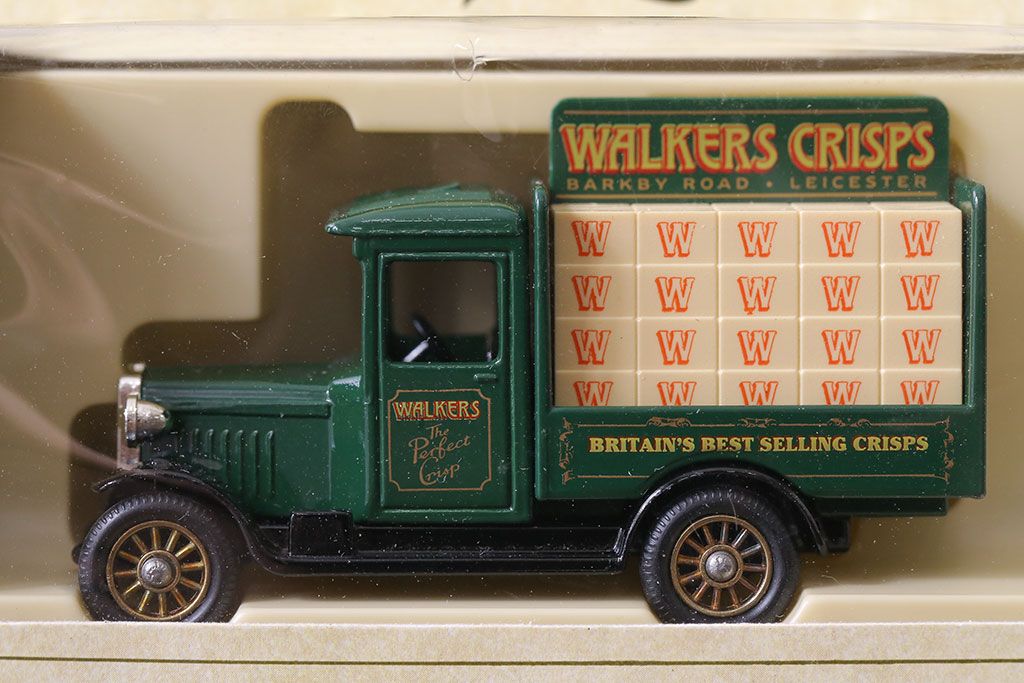 アンティーク雑貨　ビンテージ　LLEDO(レド)　WALKERS CRISPS -BARKBY ROAD LEICESTER-　ミニカー
