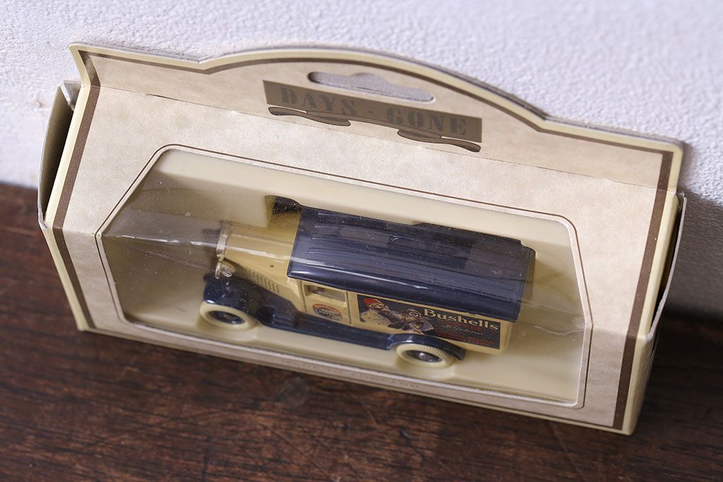 アンティーク雑貨　ビンテージ　LLEDO(レド)　DaysGone 1934 Chevrolet Van Bushells Coffee ミニカー