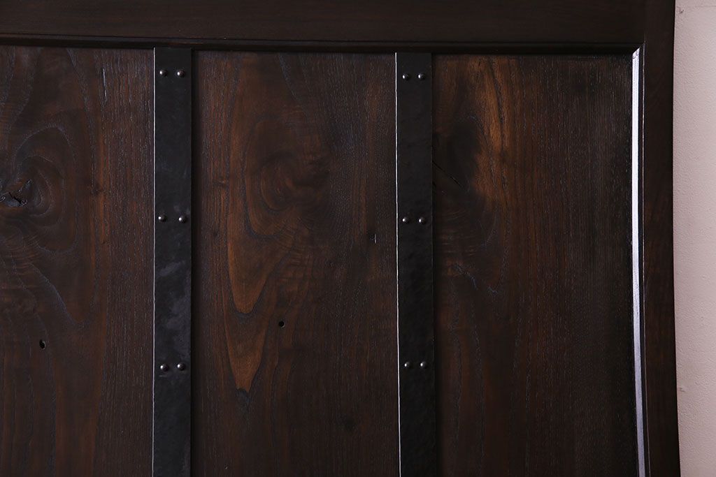 【I様ご成約済み】和製アンティーク　モダンな雰囲気漂う細身の蔵戸(引き戸、建具、玄関戸)