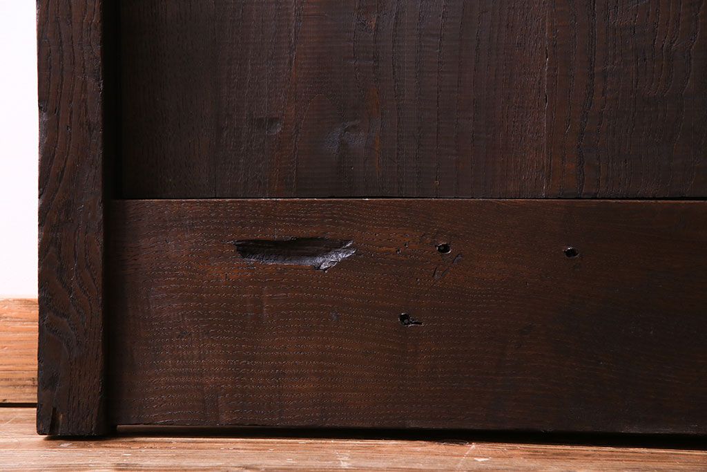 【I様ご成約済み】和製アンティーク　モダンな雰囲気漂う細身の蔵戸(引き戸、建具、玄関戸)