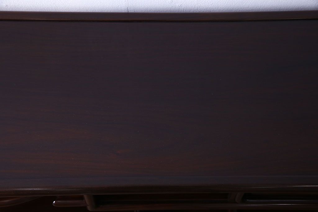 中古　経済産業大臣指定伝統的工芸品　大阪唐木指物　繊細なデザインが美しい飾り棚(茶棚)(定価約220万円)