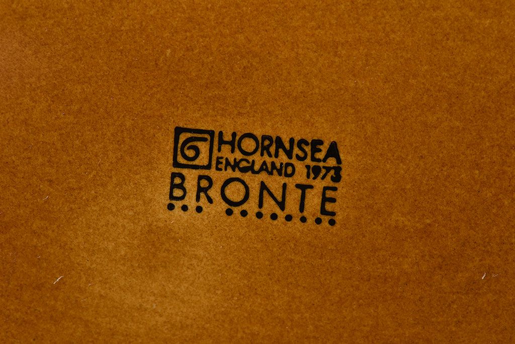 アンティーク雑貨　イギリスビンテージ　HORNSEA(ホーンジー)　BRONTE(ブロンテ)シリーズ　バターケース(洋食器)