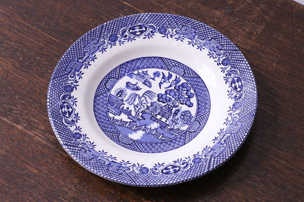 イギリス製　Barratts　東洋風の絵柄のプレート(皿)