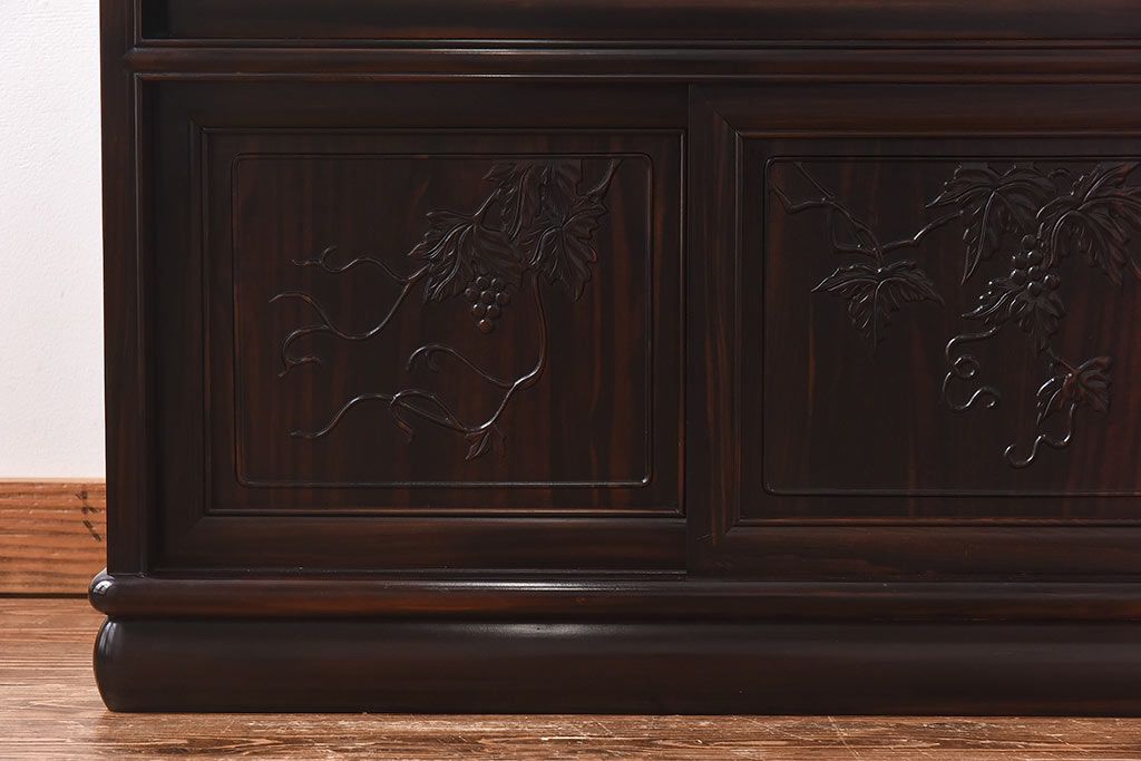 中古　黒檀材(唐木)　上質な和の雰囲気を演出するサイドボード(収納棚、飾り棚)(定価約46万円)