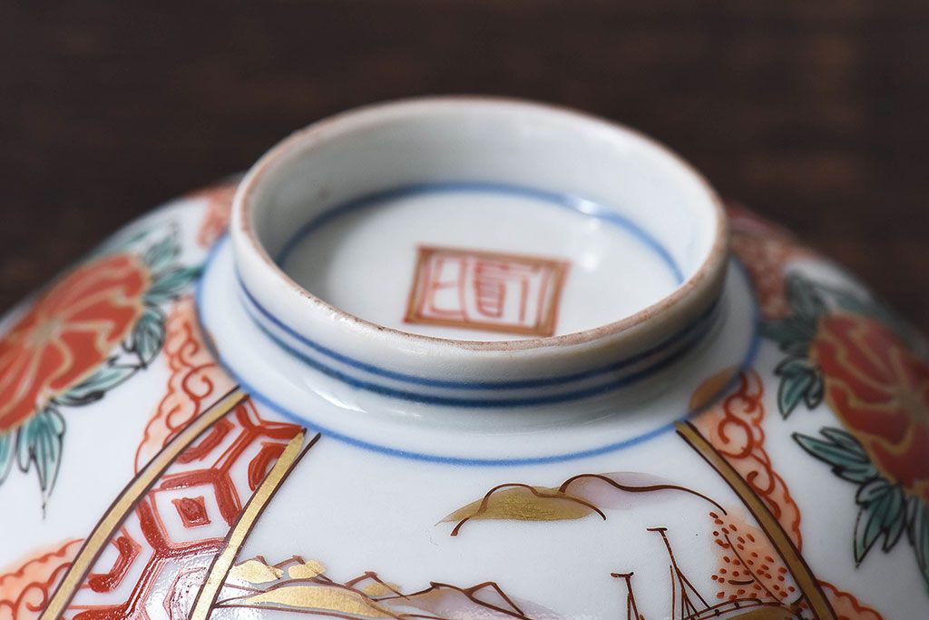 古民具・骨董　江戸期　華やかな古伊万里色絵染付　蓋つき茶碗2客セット(1)