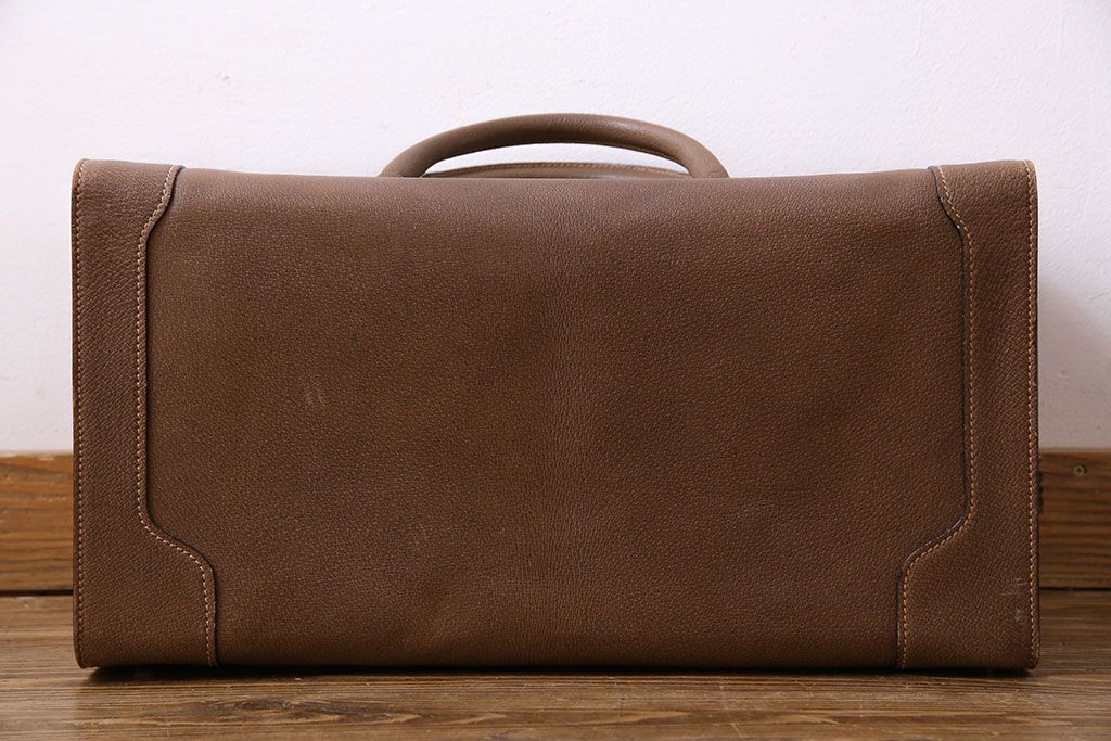 アンティーク雑貨　オールドグッチ(GUCCI)　箱型のデザインがおしゃれなバッグ(鞄)