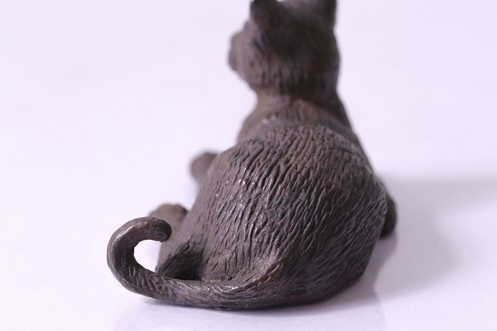 アンティーク雑貨　ビンテージ　銅製　シックな猫のオブジェ(置物、動物像)