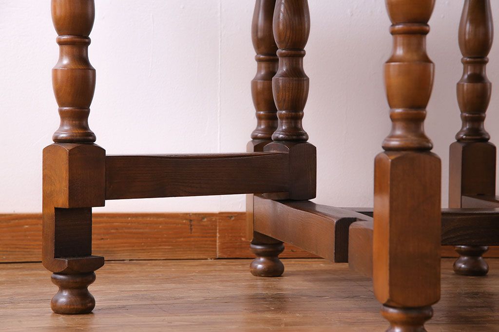 ヴィンテージ家具　ビンテージ　オーク材　挽き物の脚が美しいゲートレッグテーブル(バタフライテーブル、エクステンションテーブル)