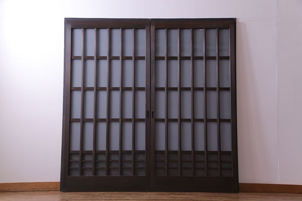 昭和中期　情緒ある独特の格子が魅力のガラス戸(格子戸、引き戸、建具)2枚セット