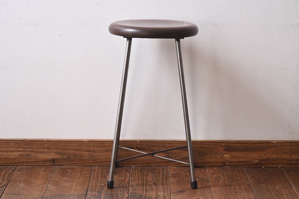 アンティーク雑貨　ラフジュ工房オリジナル　シンプルな細身の鉄脚が魅力の丸スツール(椅子、チェア)