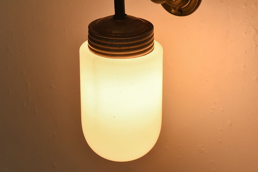ビンテージ　柔らかなムード漂うブラケットライト(壁掛け照明、ウォールランプ)