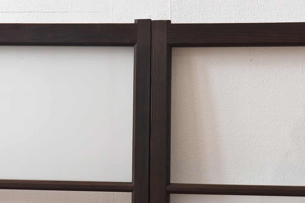 昭和レトロ　2種のガラスで作られた市松模様がおしゃれなガラス戸(窓)2枚セット
