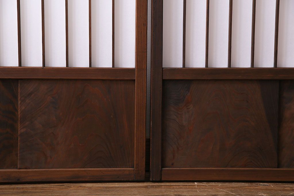 和製アンティーク　細い縦格子が美しいガラス入りの障子戸(仕切り戸、格子戸、引き戸、建具)4枚組(1)