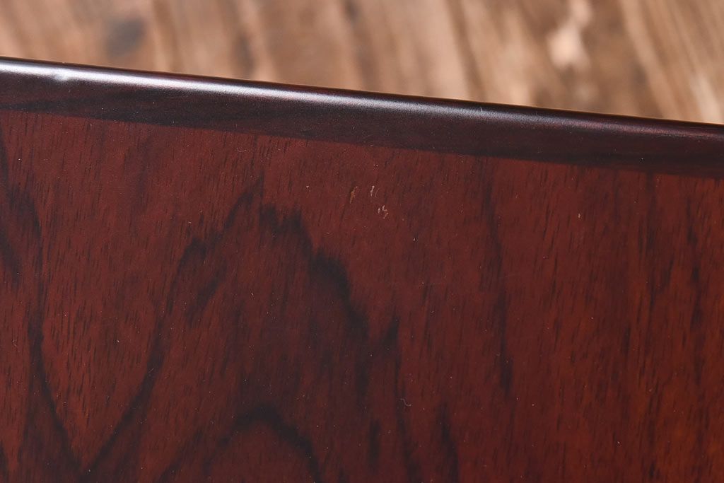 北欧ビンテージ　美品　ローズウッド材の色味が魅力的なコーヒーテーブル(サイドテーブル)(1)