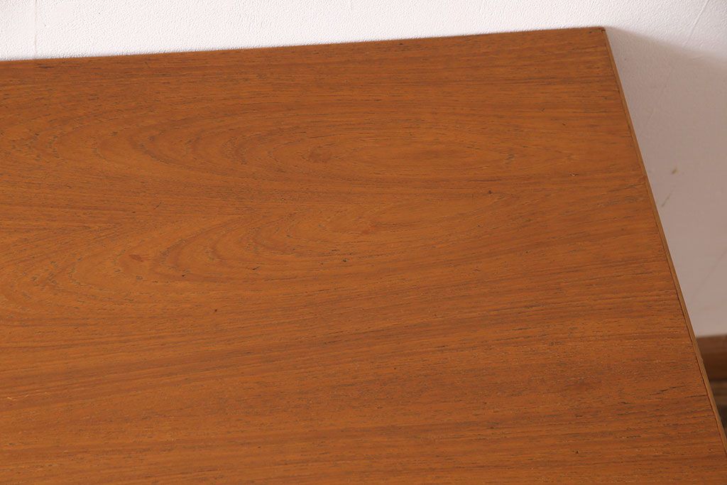 北欧家具　チーク材　スライド式の引き出しがおしゃれな片袖デスク(机、在宅ワーク、在宅用作業台)
