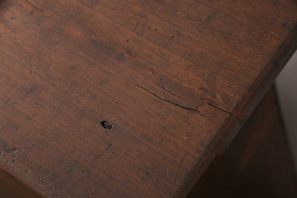 アンティーク雑貨　昭和レトロ　ヒノキ材　味わいのある雰囲気が魅力の踏み台(花台)